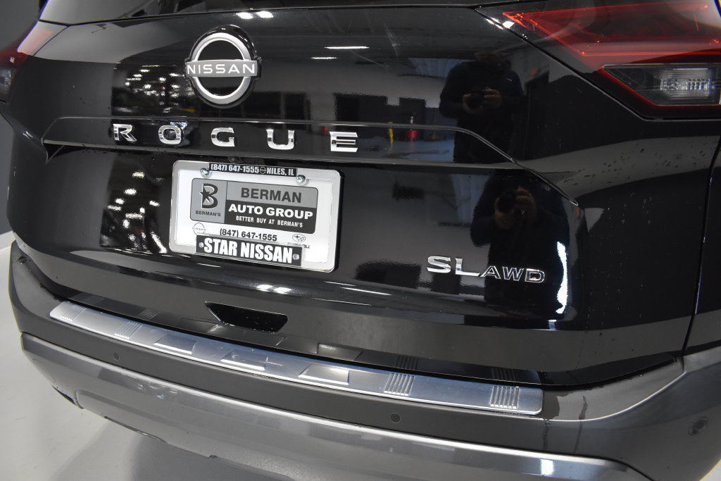 Certified 2023 Nissan Rogue SL w/ SL Premium Package AWD/4WD image 12