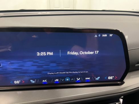 New 2026 Chevrolet Traverse LT image 50