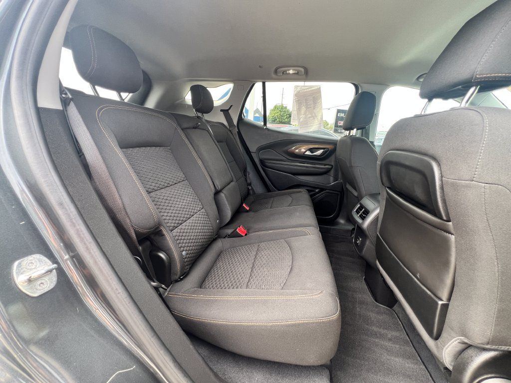 Used 2020 GMC Terrain SLE w/ Driver Convenience Package FWD image 31