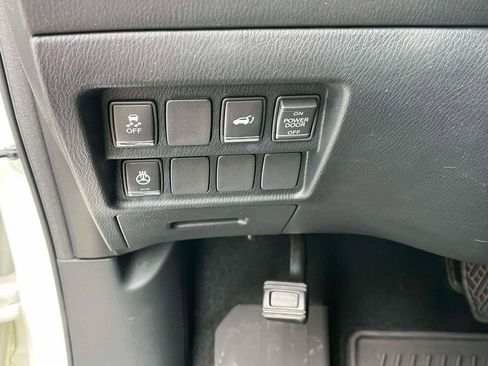 Used 2017 INFINITI QX60 AWD w/ Premium Plus Package image 30