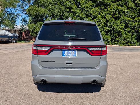 Used 2020 Dodge Durango SXT image 4