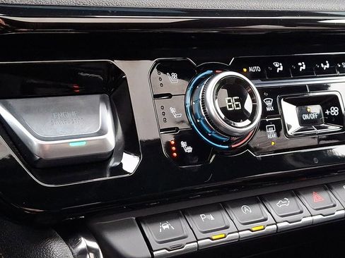 Used 2023 GMC Sierra 1500 AT4 w/ AT4 Premium Package image 26