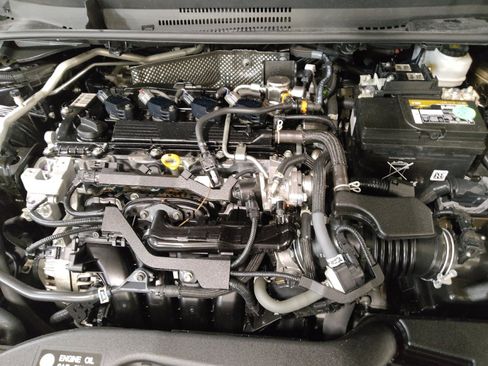 Used 2023 Toyota Corolla LE FWD image 30