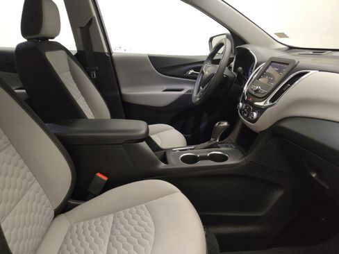 Used 2021 Chevrolet Equinox LS AWD/4WD image 21