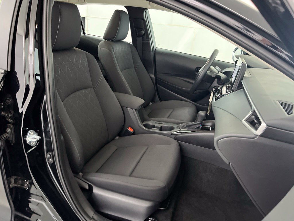 Used 2026 Toyota Corolla LE FWD image 20