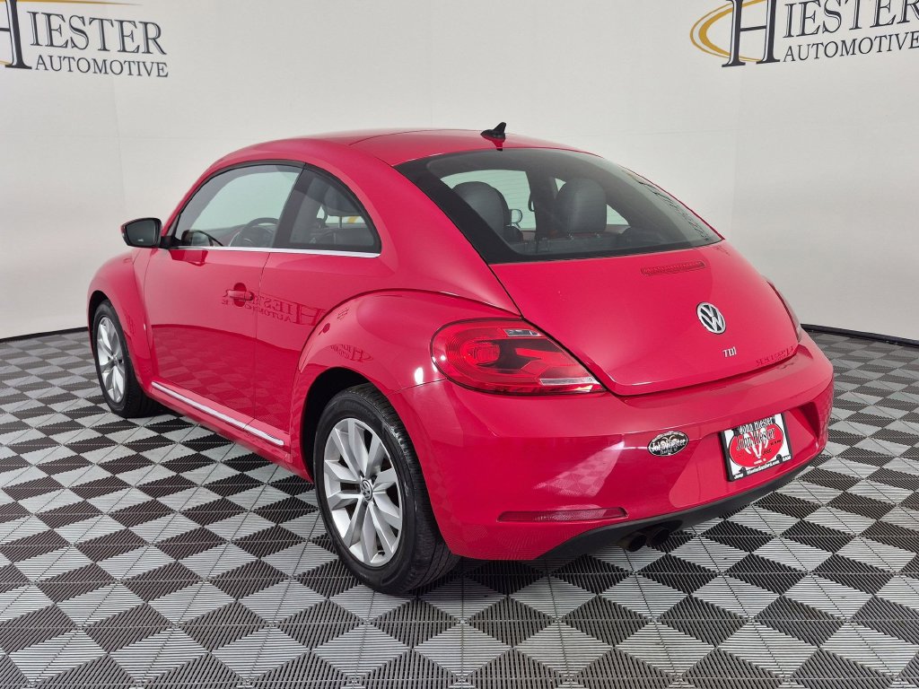 Used 2014 Volkswagen Beetle TDI FWD image 7
