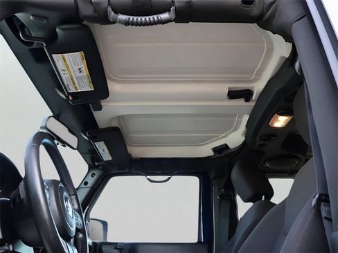 Used 2013 Jeep Wrangler Sport image 30