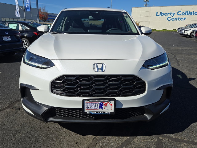New 2027 Honda HR-V LX image 2