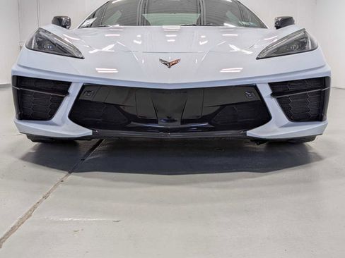 Used 2022 Chevrolet Corvette Stingray Premium Conv w/ Battery Protection Package RWD image 2