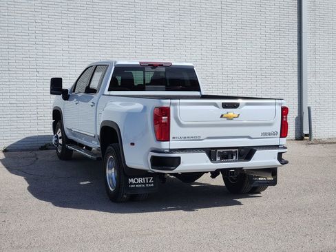 New 2026 Chevrolet Silverado 3500 High Country w/ High Country Premium Package AWD/4WD image 3