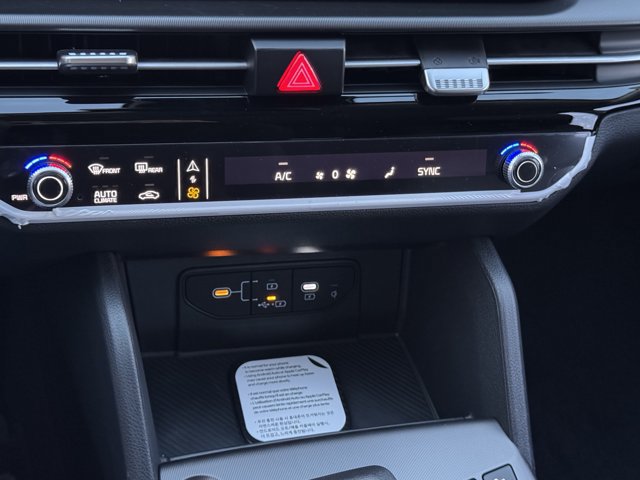 New 2026 Kia Sportage EX FWD image 22
