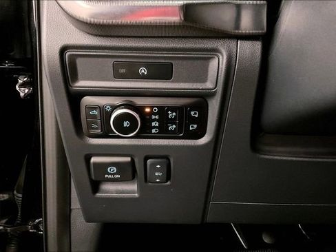 Used 2025 Ford F150 Raptor AWD/4WD image 40
