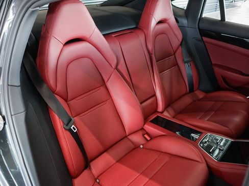 Used 2023 Porsche Panamera 4S AWD/4WD image 6