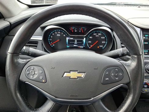 Used 2018 Chevrolet Impala Premier w/ Premier Confidence Package image 19