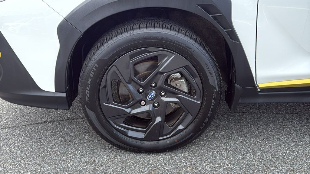 Used 2025 Subaru Crosstrek 2.5i Sport AWD/4WD image 8