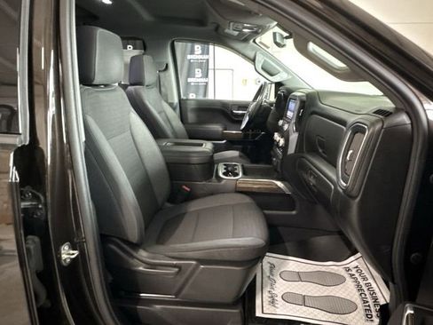 Certified 2019 GMC Sierra 1500 Elevation w/ Elevation Value Package image 27