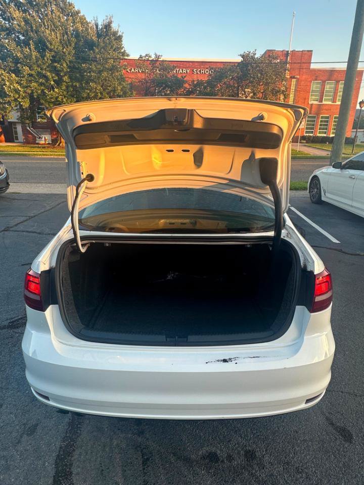 Used 2016 Volkswagen Jetta S FWD image 17