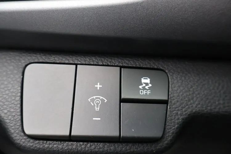 Used 2023 Kia Rio LX FWD image 21