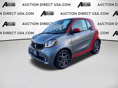 Used 2017 smart fortwo electric drive image 1