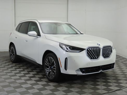 New 2026 BMW X3 xDrive30 image 3