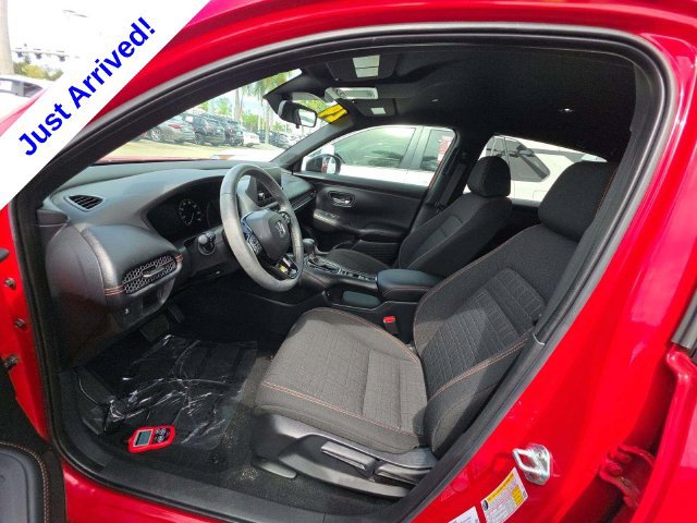 Used 2024 Honda HR-V Sport image 5