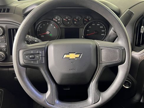 Certified 2025 Chevrolet Silverado 2500 Custom w/ Custom Value Package image 9