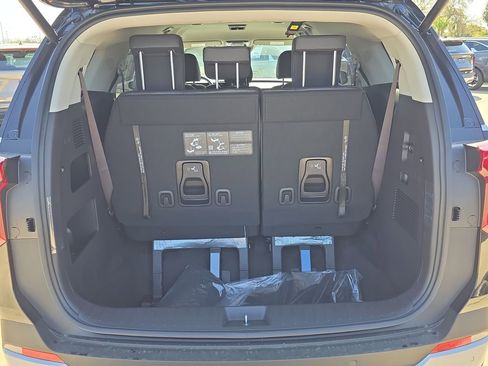 New 2026 Kia Carnival EX image 10
