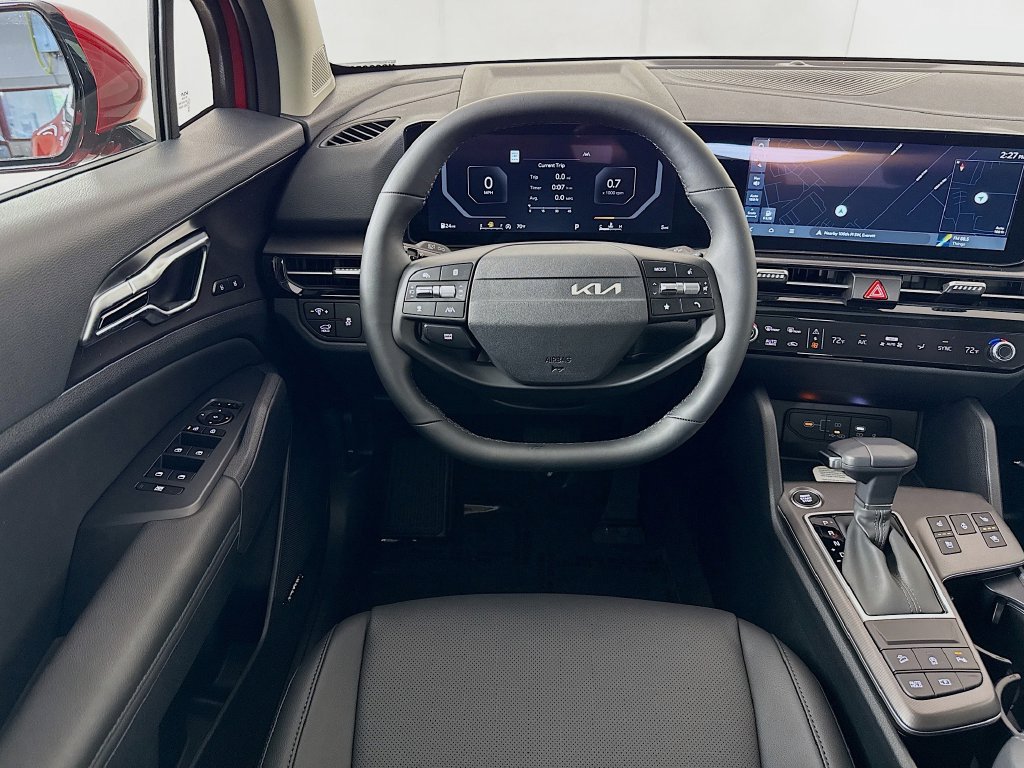 New 2026 Kia Sportage SX FWD image 25