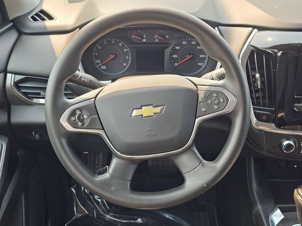 Used 2020 Chevrolet Traverse LS FWD image 19