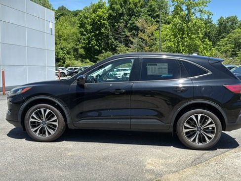 Used 2022 Ford Escape SEL w/ SEL Stealth AWD Package image 4