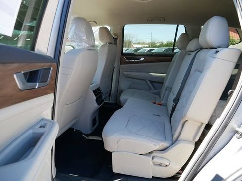 New 2026 Volkswagen Atlas SE AWD/4WD image 8