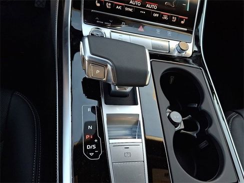 New 2026 Audi Q8 Premium Plus image 11