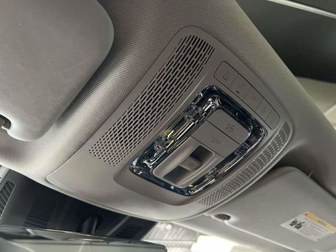 Certified 2023 Mercedes-Benz GLA 250 4MATIC image 32