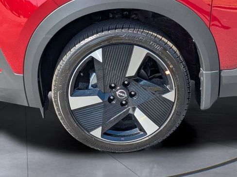 New 2026 Nissan Kicks SR w/ Illumination Package FWD image 10