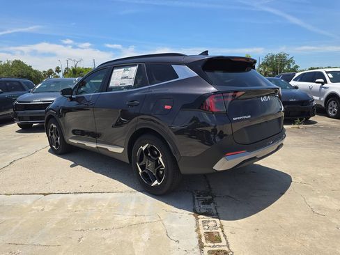 New 2026 Kia Sportage EX w/ EX Panorama Roof Package FWD image 6