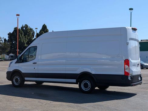 Used 2022 Ford Transit 250 148 High Roof Extended w/ Load Area Protection Package RWD image 5