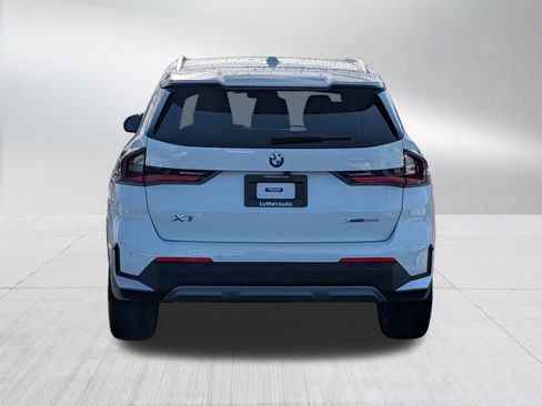 Used 2023 BMW X1 xDrive28i image 6