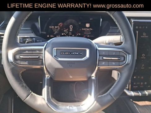 Used 2025 GMC Acadia Denali w/ LPO, Floor Liner Package AWD/4WD image 15