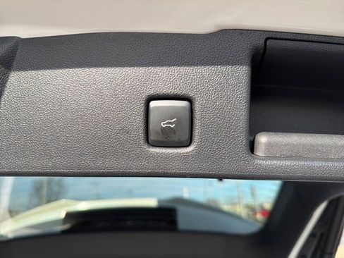 Used 2024 Ford Escape ST-Line w/ Tech Pack #1 image 34