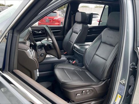 Certified 2023 GMC Yukon Denali w/ LPO, Floor Liner Package image 7