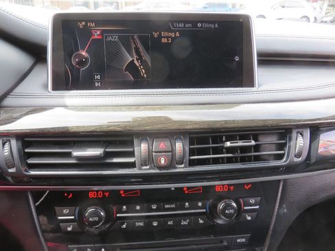 Used 2016 BMW X5 xDrive50i image 17