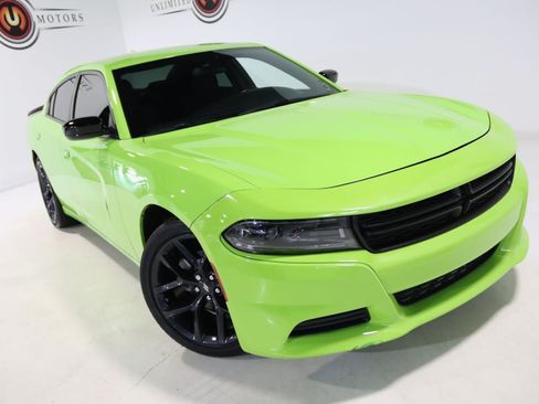 Used 2023 Dodge Charger SXT w/ Blacktop Package RWD image 7