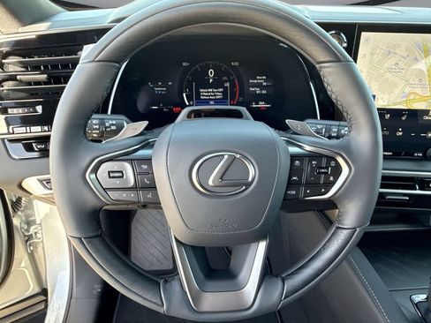 Used 2026 Lexus RX 350 Premium w/ Convenience Package FWD image 21