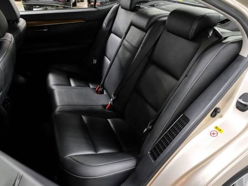 Used 2013 Lexus ES 300h w/ Premium Pkg image 47