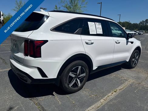 Used 2023 Kia Sorento EX FWD image 9
