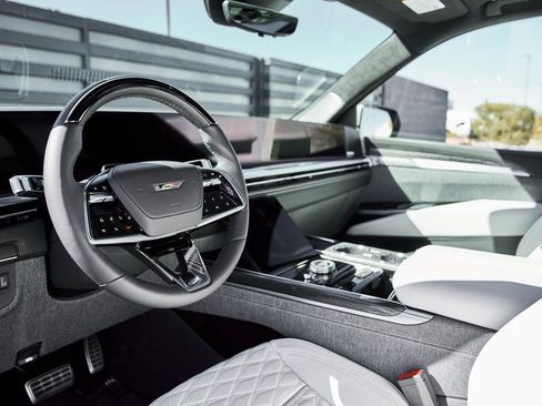 Used 2026 Cadillac Escalade V image 2