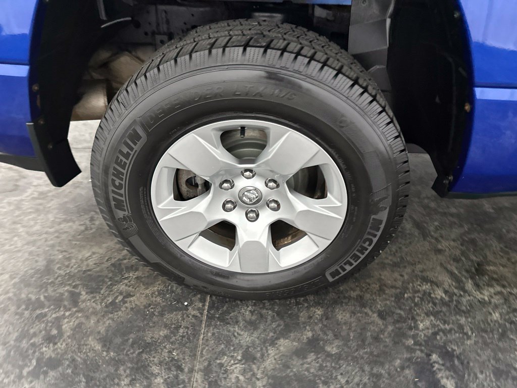 Used 2019 RAM 1500 Big Horn AWD/4WD image 5