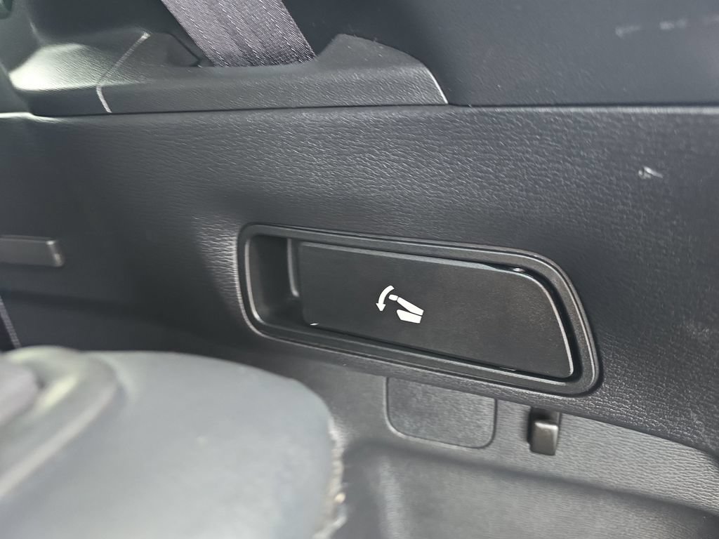 Used 2022 Mitsubishi Outlander SEL Black Edition AWD/4WD image 13