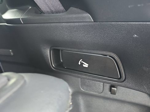 Used 2022 Mitsubishi Outlander SEL Black Edition AWD/4WD image 13