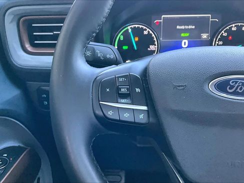 Used 2023 Ford Maverick Lariat w/ Lariat Luxury Package image 24